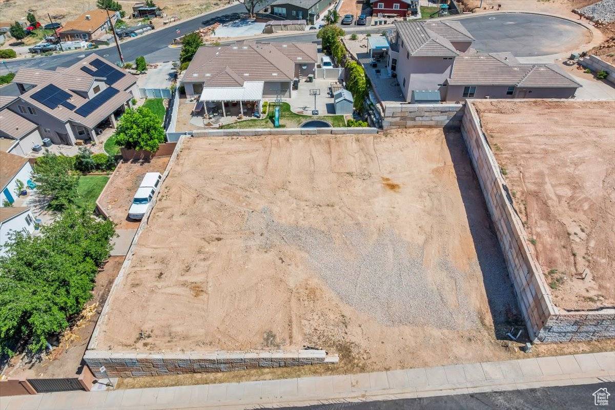 La Verkin, UT 84745,84 E 100 ST N