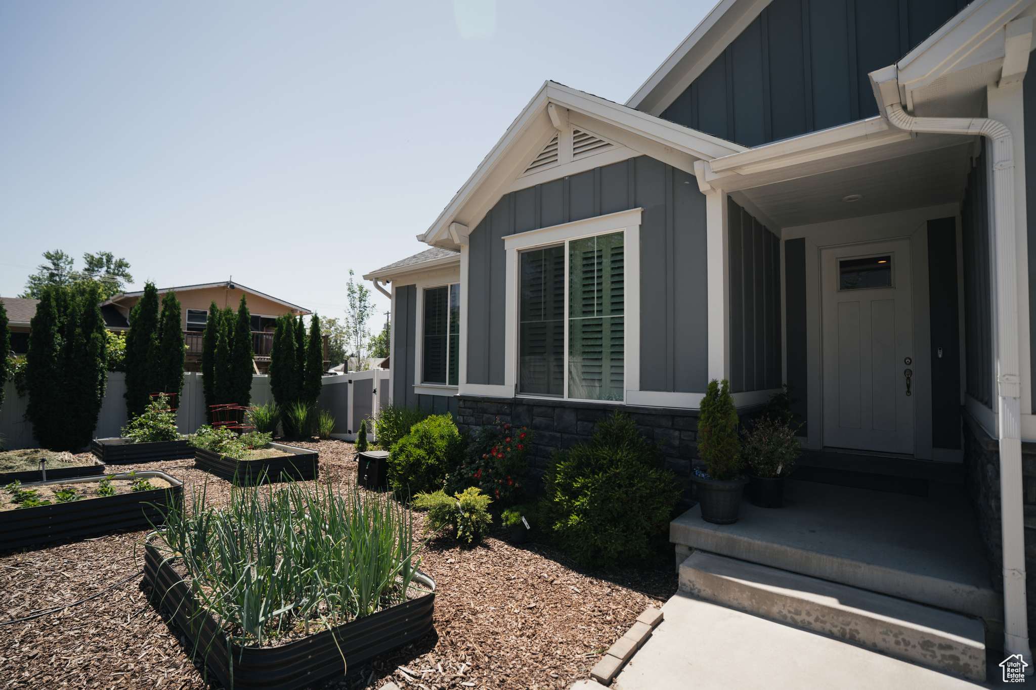 Centerville, UT 84014,352 S 400 E