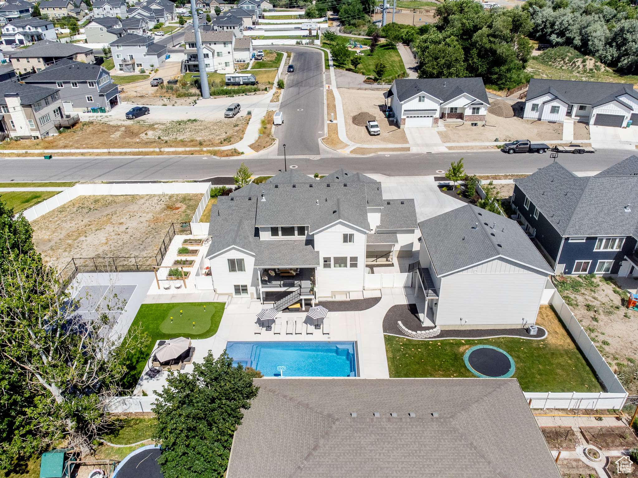 Lehi, UT 84043,872 S 1365 W