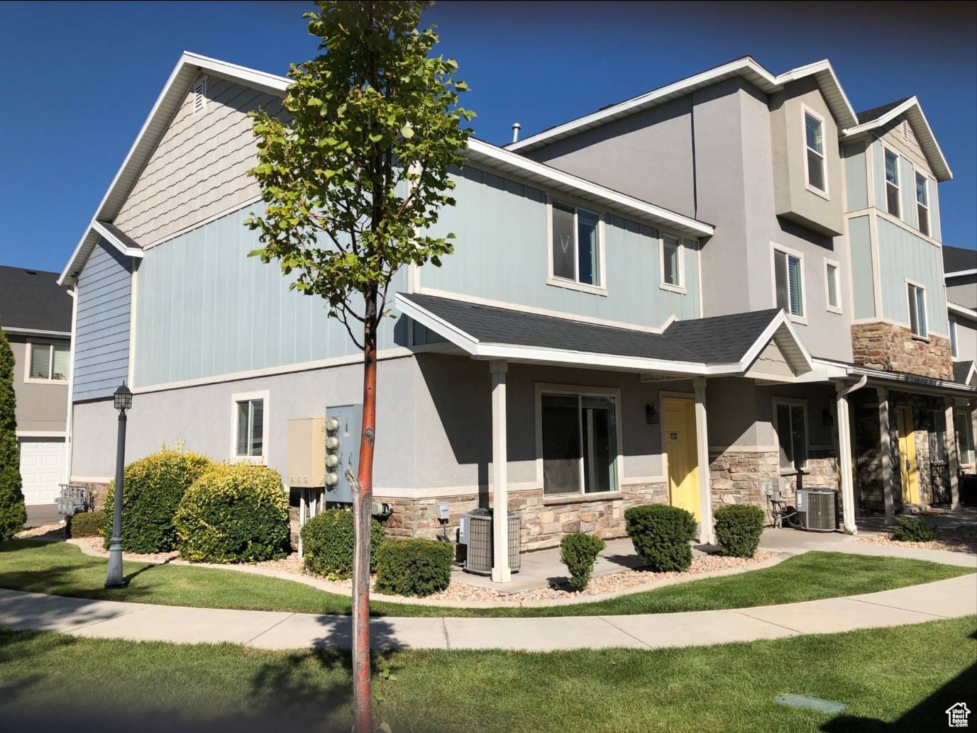Vineyard, UT 84059,206 N 750 E