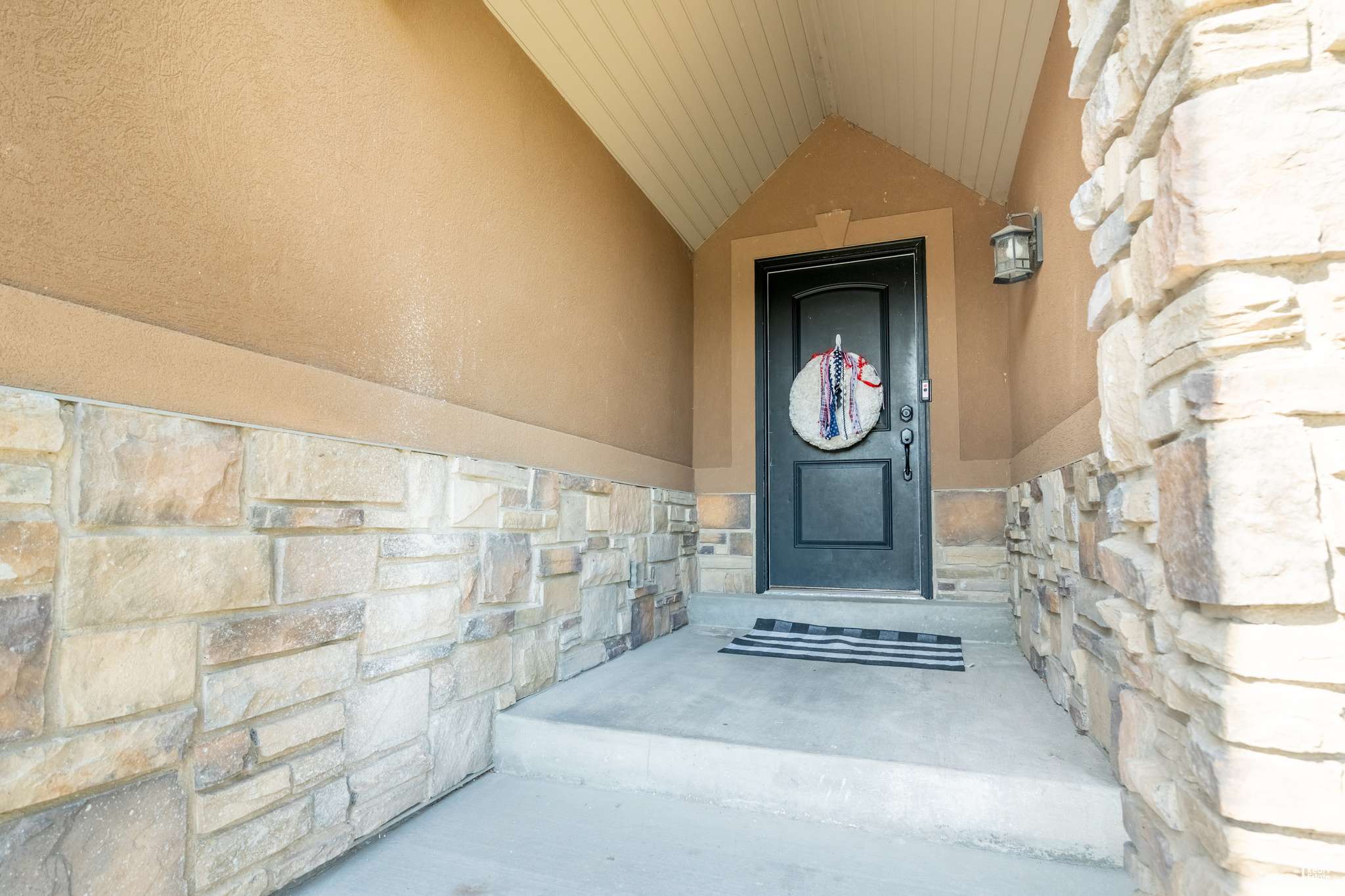 Kaysville, UT 84037,986 VIEW CREST LN