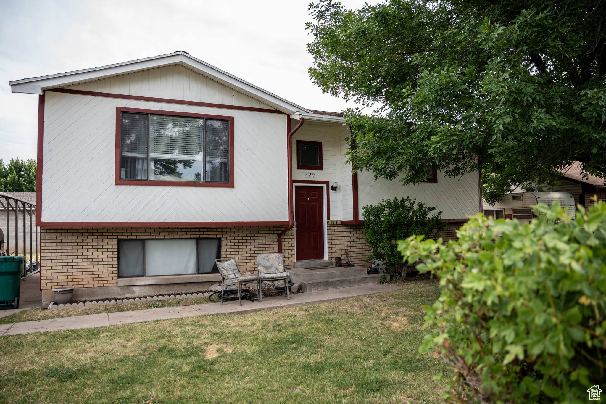 Harrisville, UT 84414,729 W 2300 N