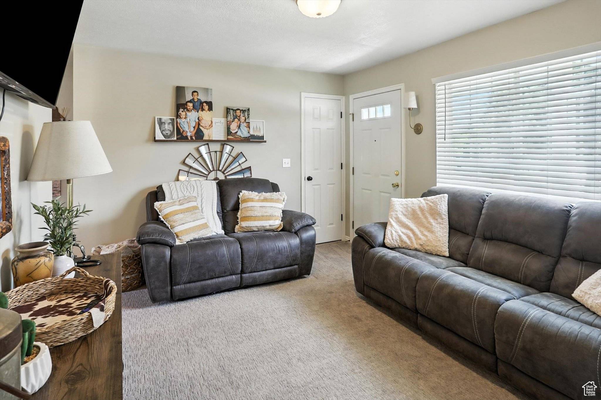 Hyde Park, UT 84318,140 N 100 W