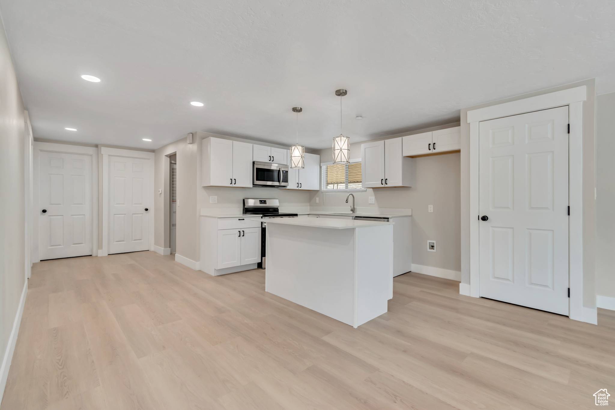 North Salt Lake, UT 84054,770 PERCIVAL