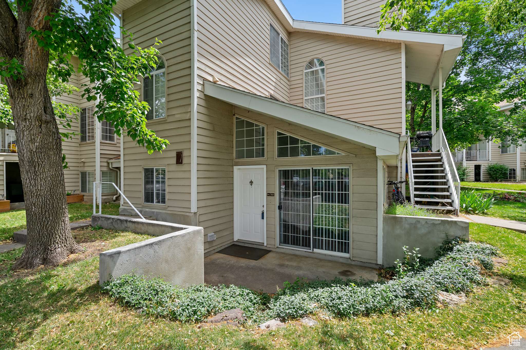 Bountiful, UT 84010,650 S MAIN ST #7105