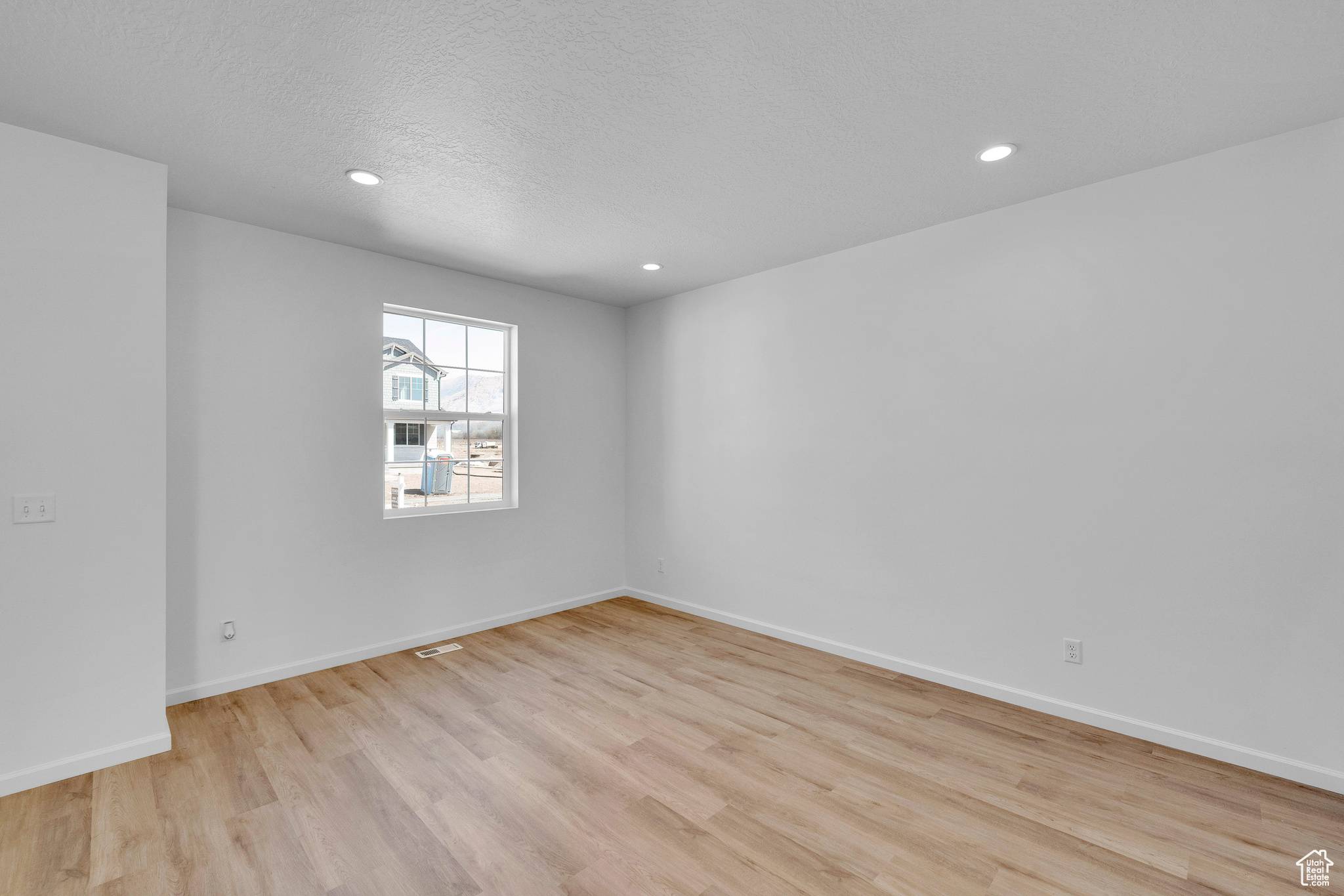 Willard, UT 84340,213 W W 800 S #343