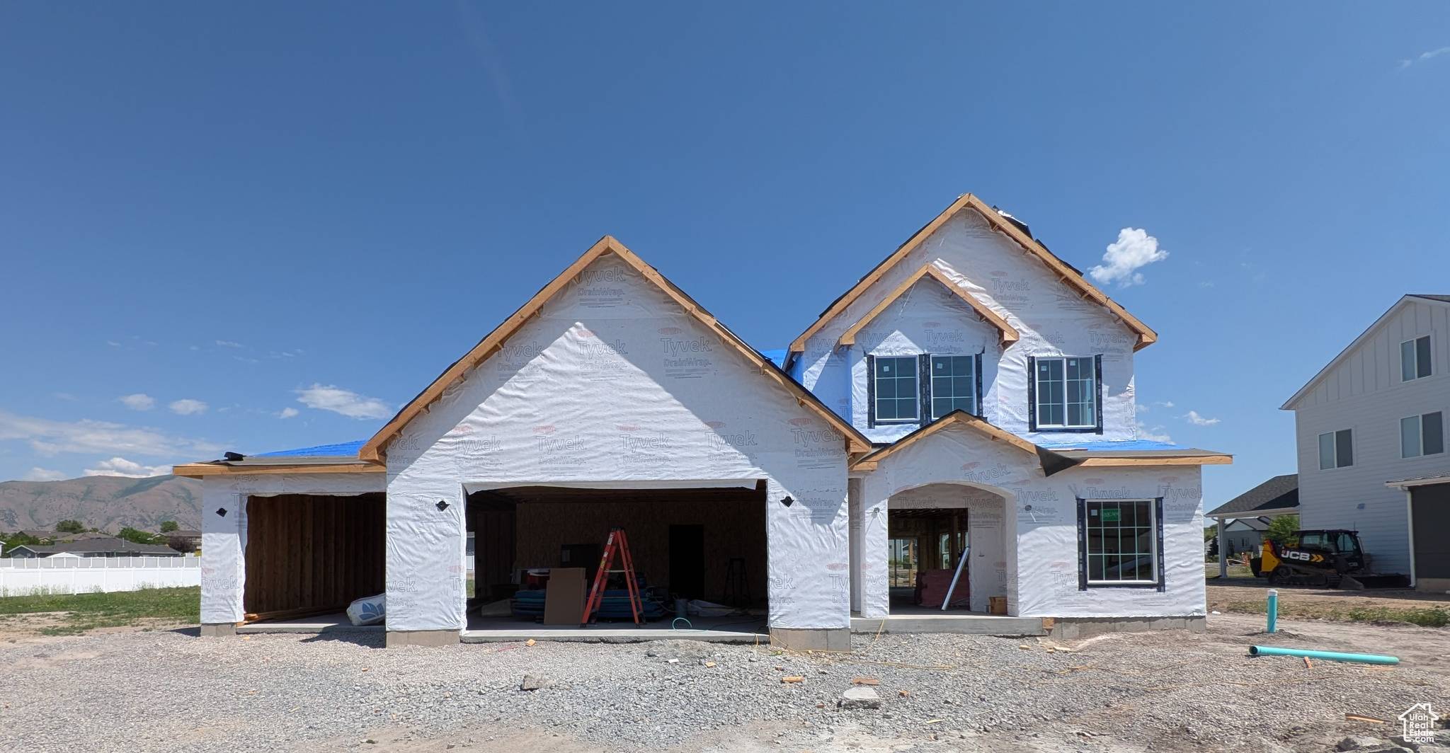 Hyrum, UT 84319,43 S 650 W