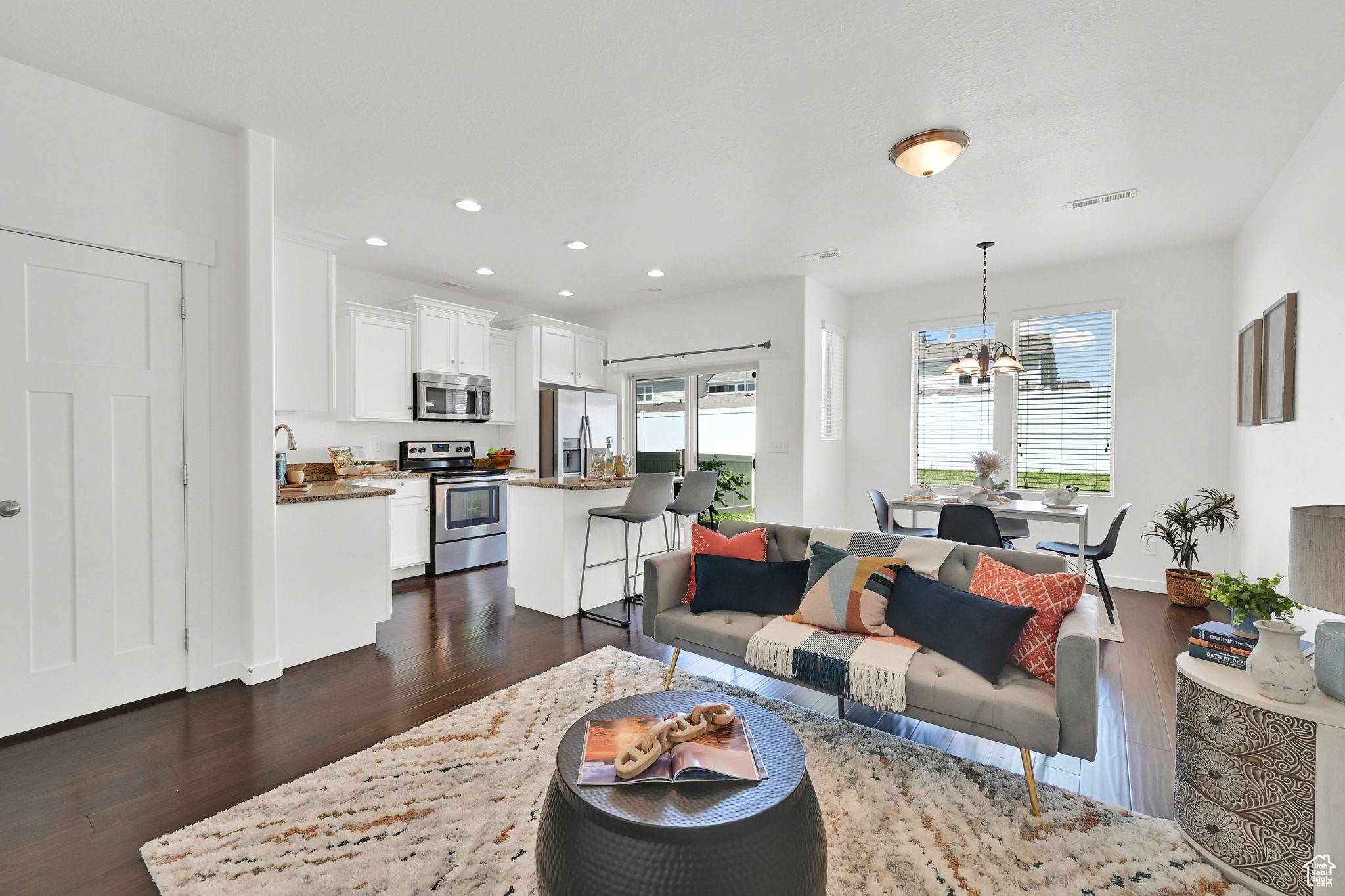 Centerville, UT 84014,258 W 710 N