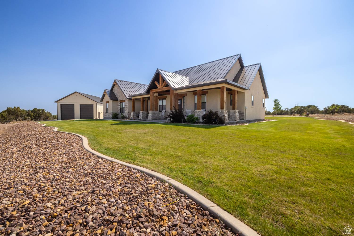 Roosevelt, UT 84066,10371 N 400 W