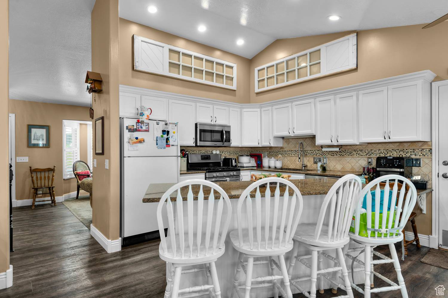 Tooele, UT 84074,302 W 730 S