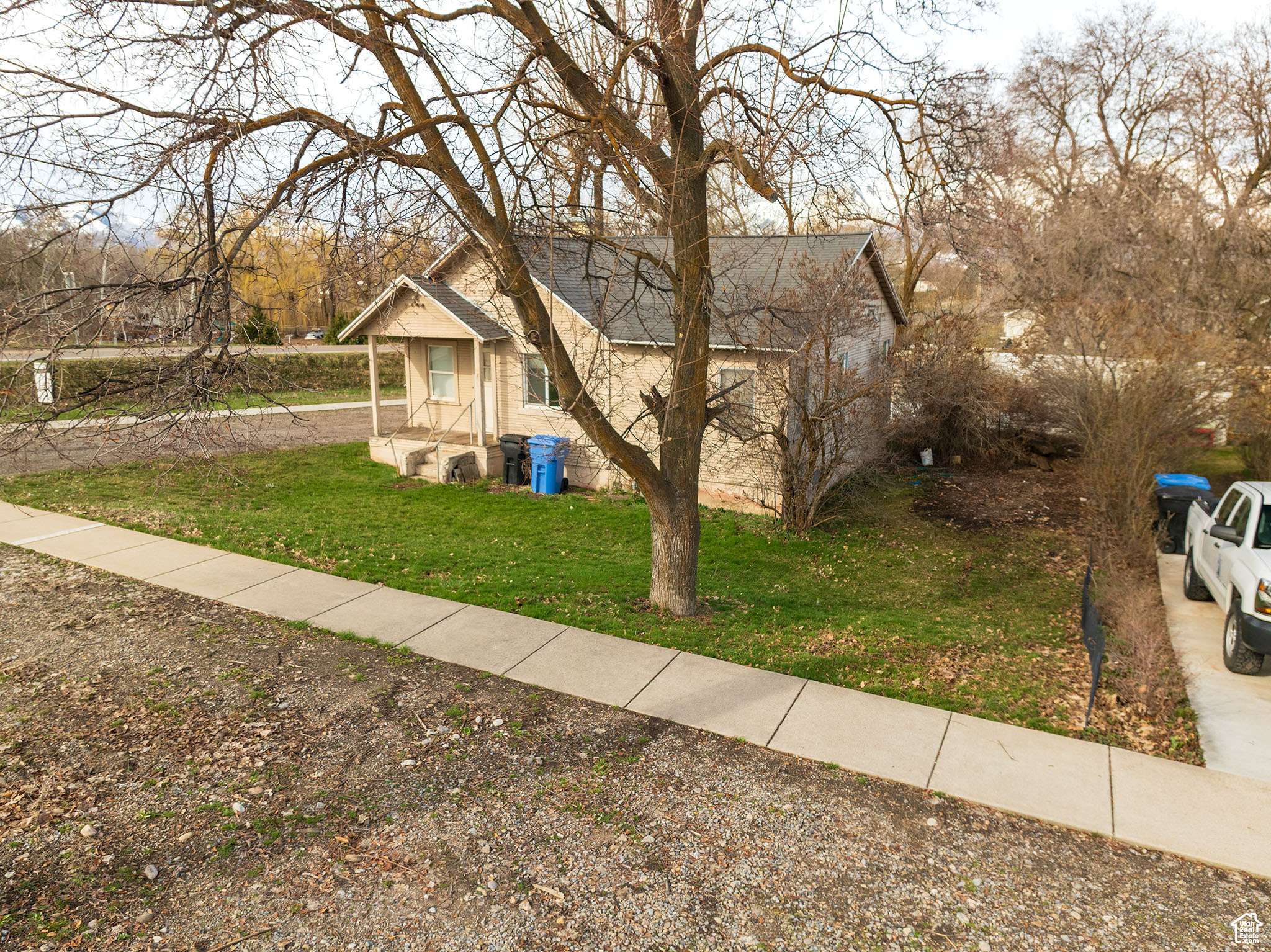 Hyrum, UT 84319,7 N 200 ST W