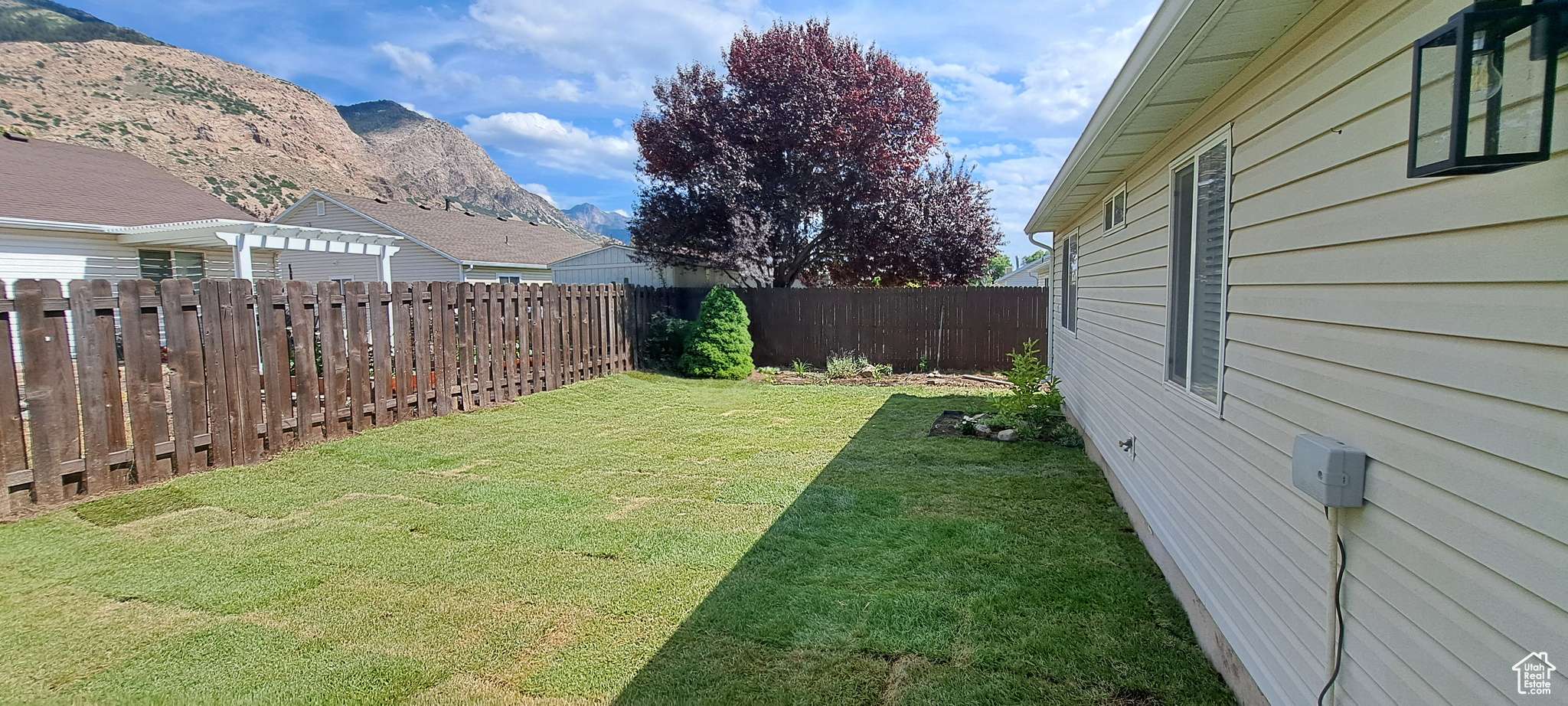 Ogden, UT 84404,1496 N MONROE