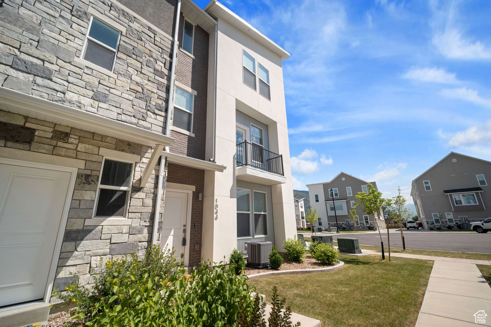 Spanish Fork, UT 84660,1044 S 2800 E