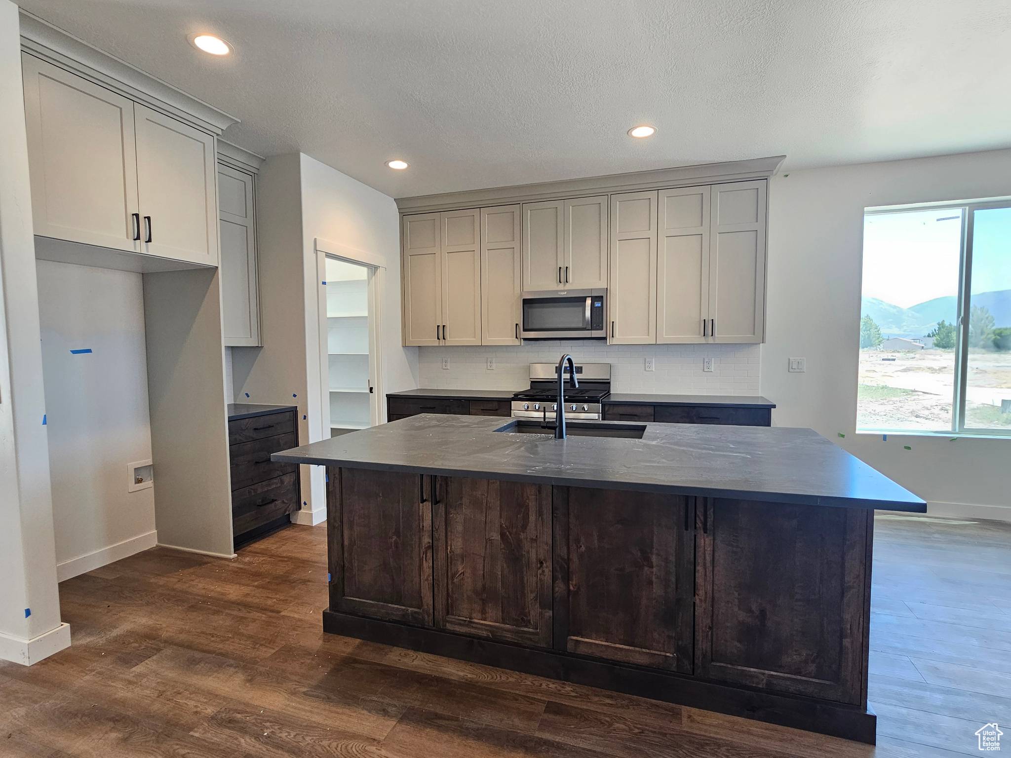 Plain City, UT 84404,2804 W 2710 N #87