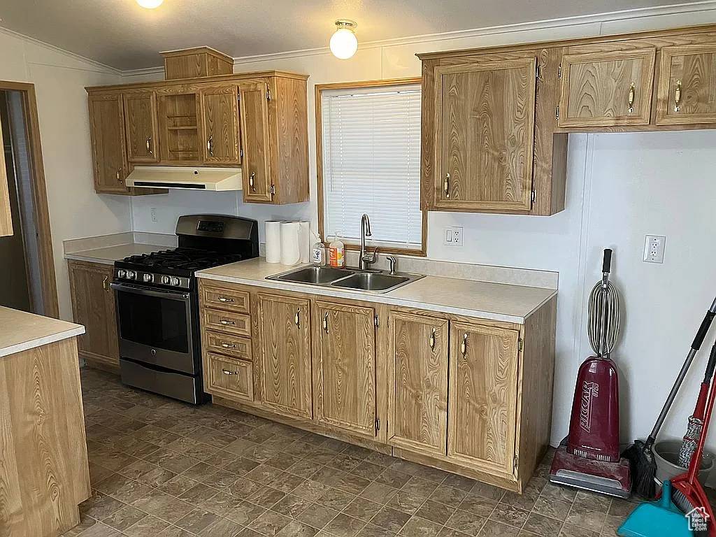 St. George, UT 84770,700 N 1060 E