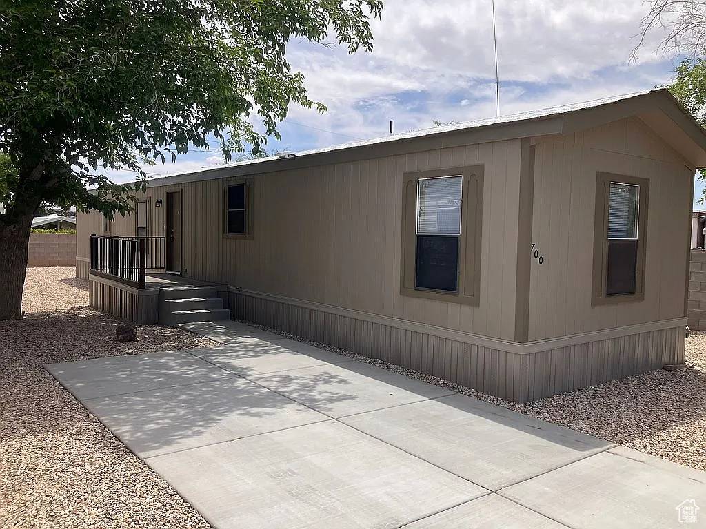 St. George, UT 84770,700 N 1060 E