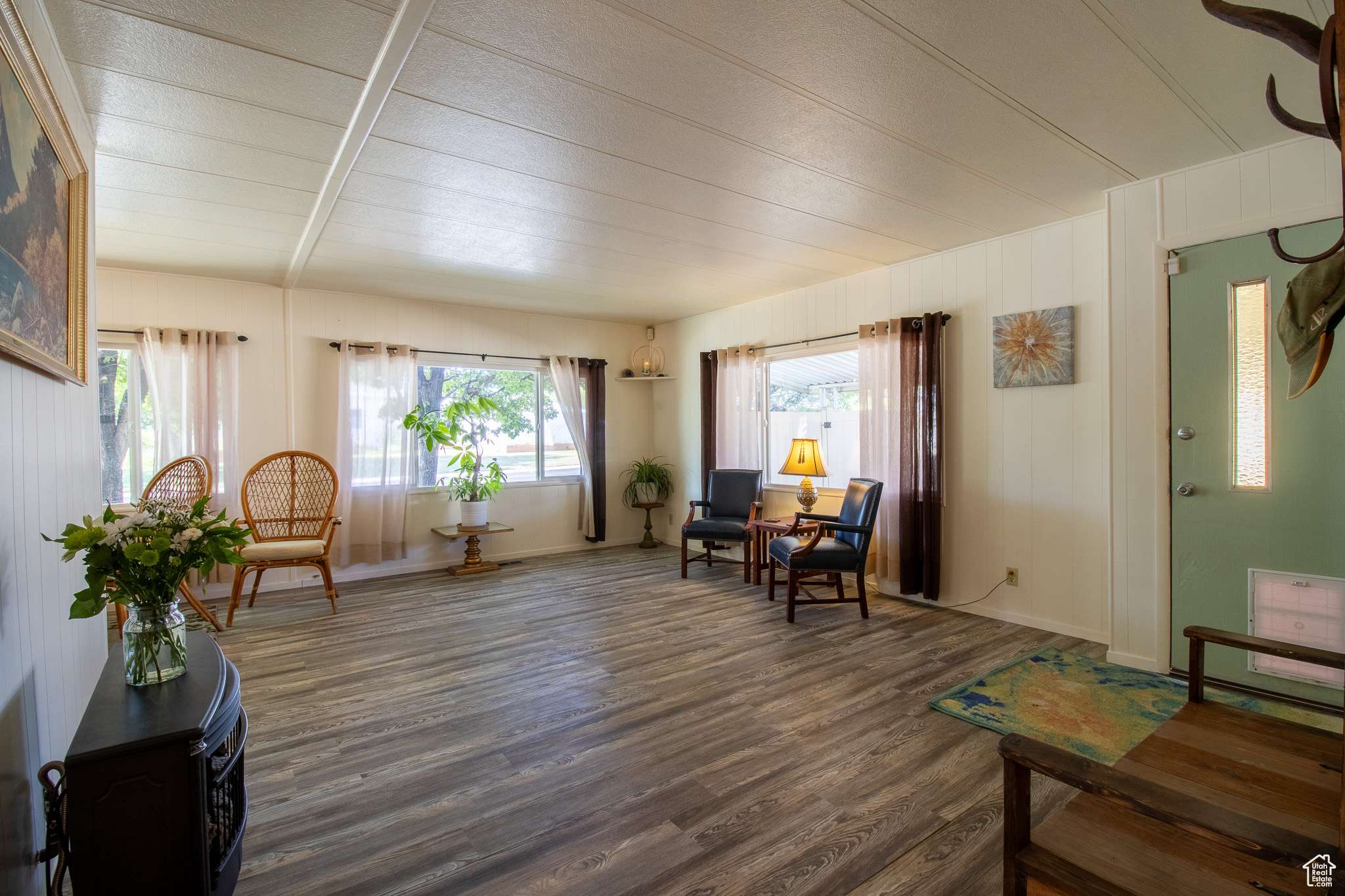 Sandy, UT 84070,31 W EVENING STAR WAY S