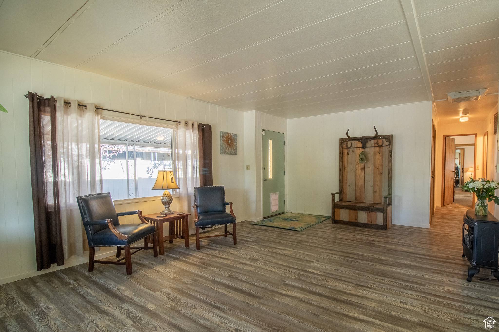Sandy, UT 84070,31 W EVENING STAR WAY S