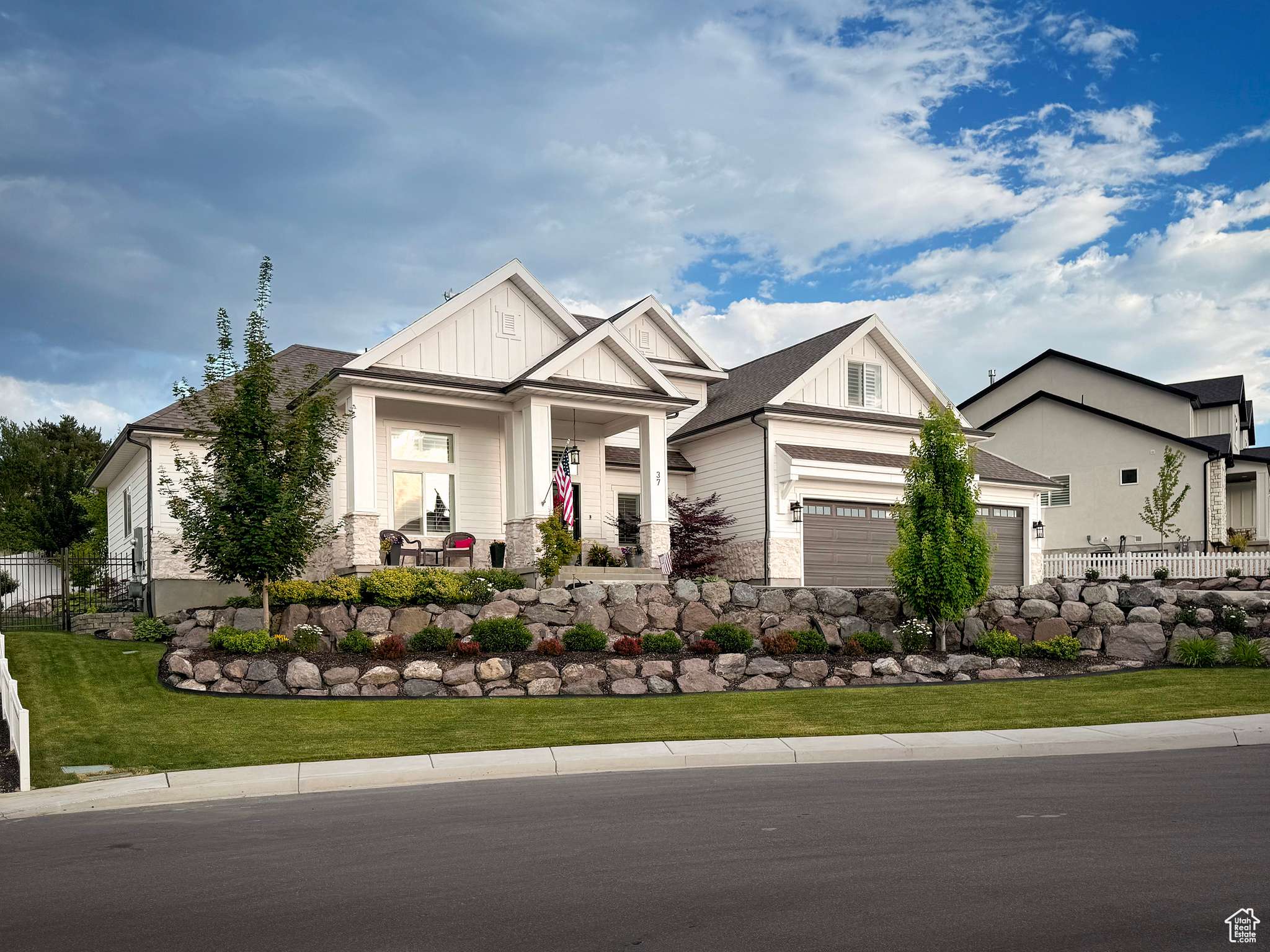 Pleasant Grove, UT 84062,37 S 1025 E