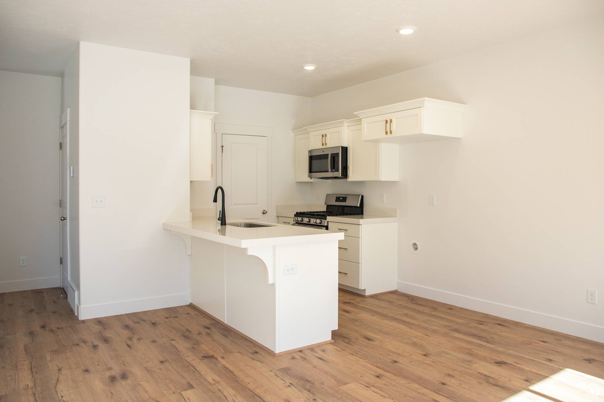 Salem, UT 84653,644 N 500 E #111