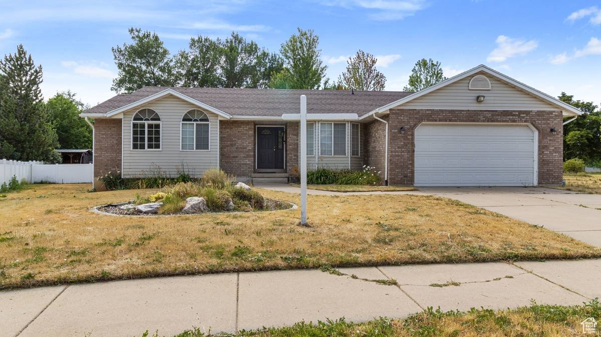 South Weber, UT 84405,8007 S 2550 E