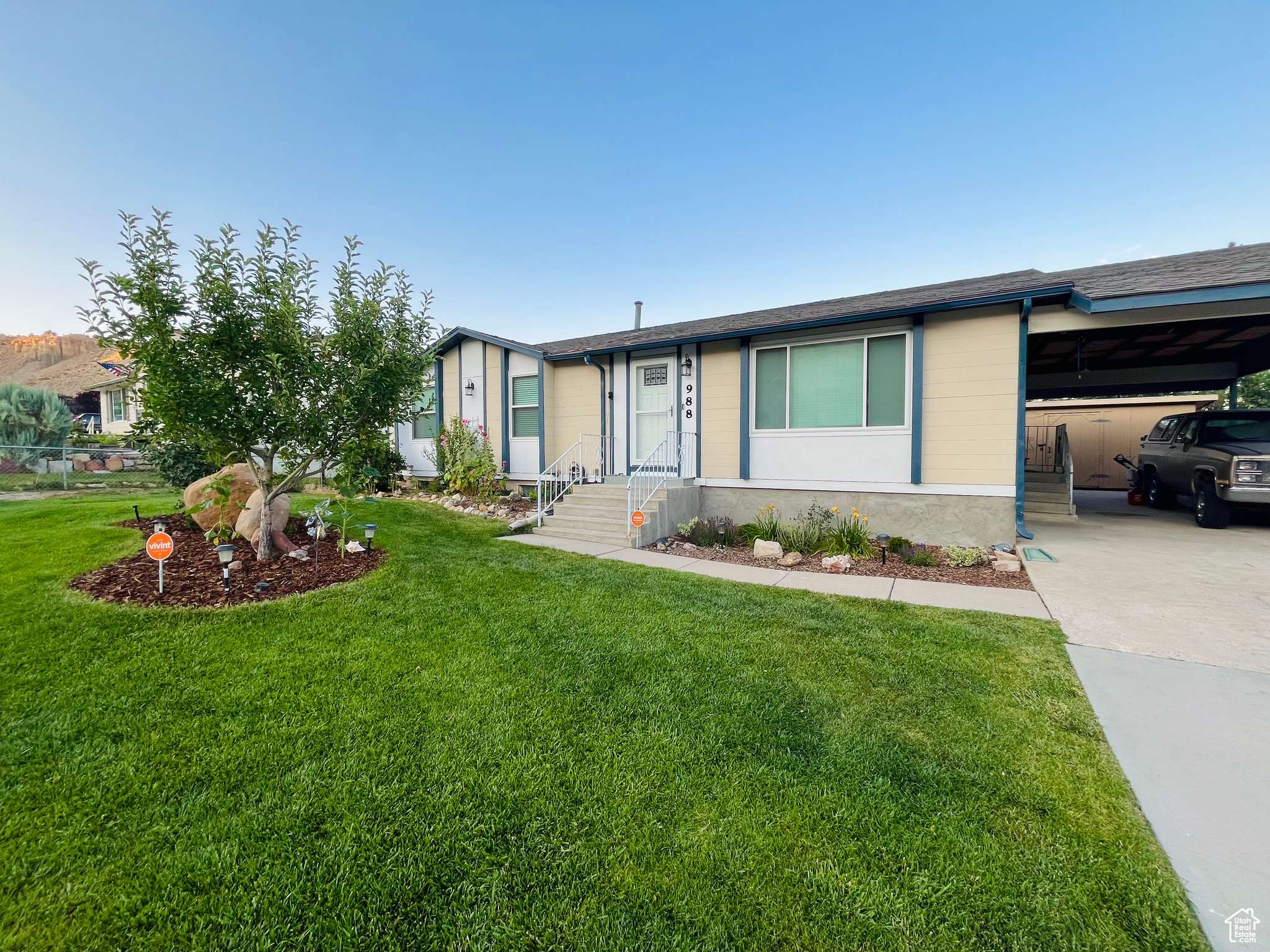 Price, UT 84501,988 N SMITH DR