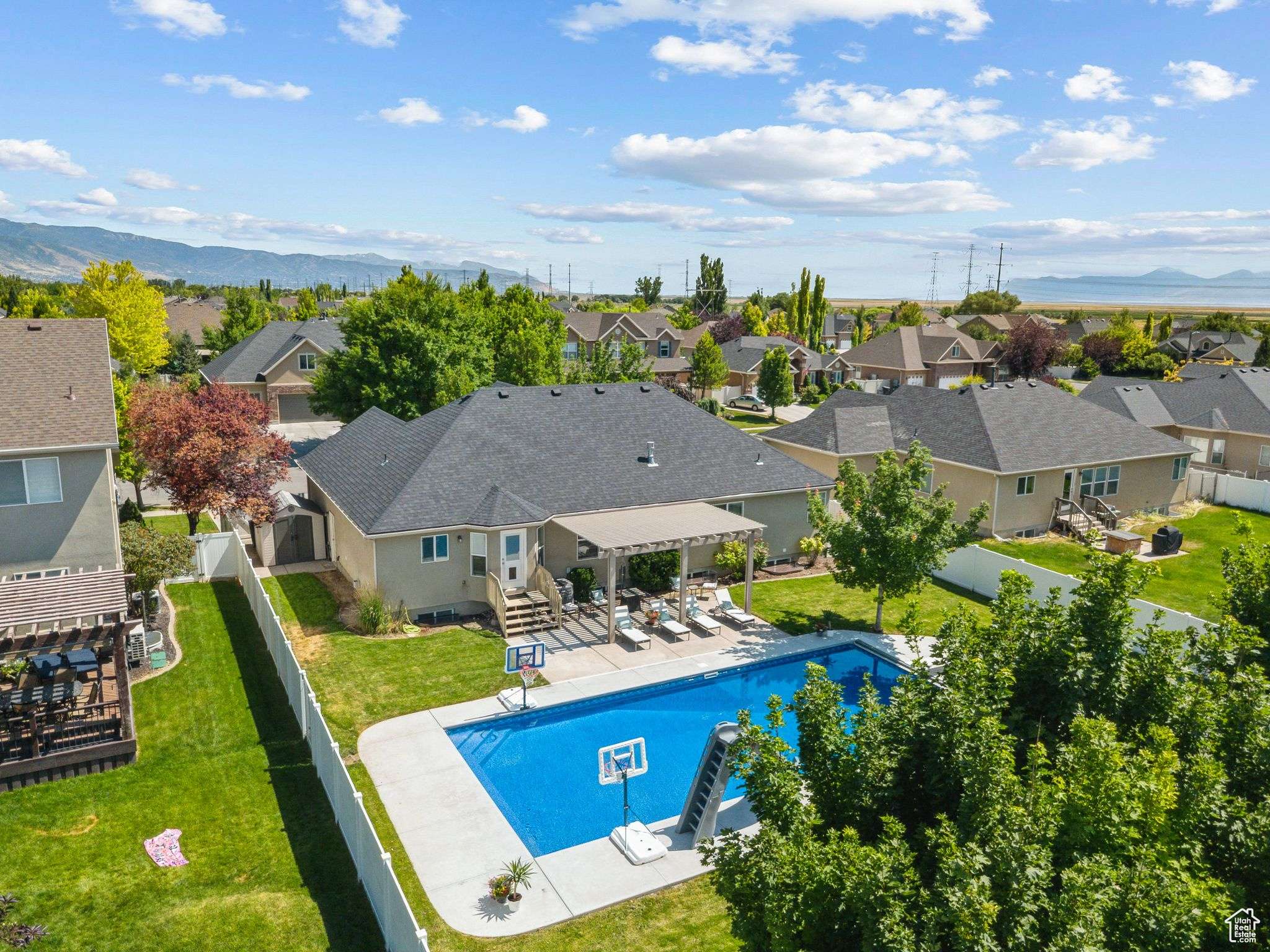 Kaysville, UT 84037,1908 W JACKSON ST S