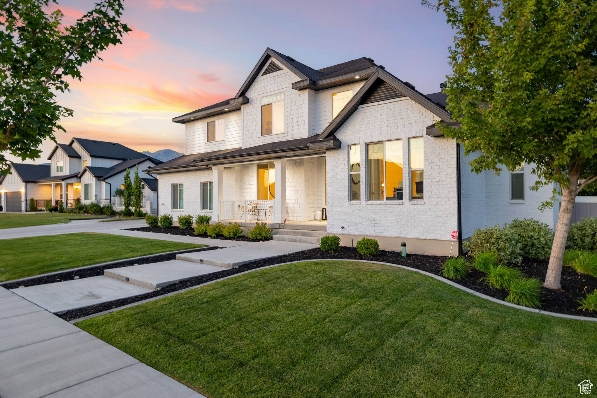 Lehi, UT 84043,2430 N 325 E