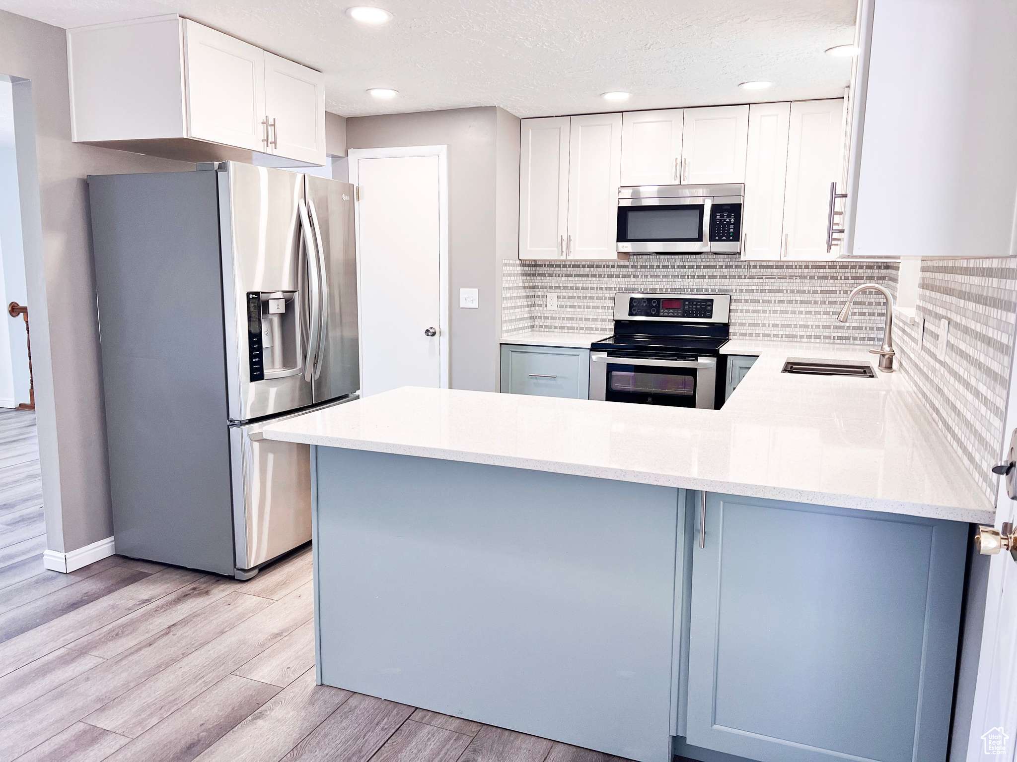 Roy, UT 84067,2072 W 5075 S