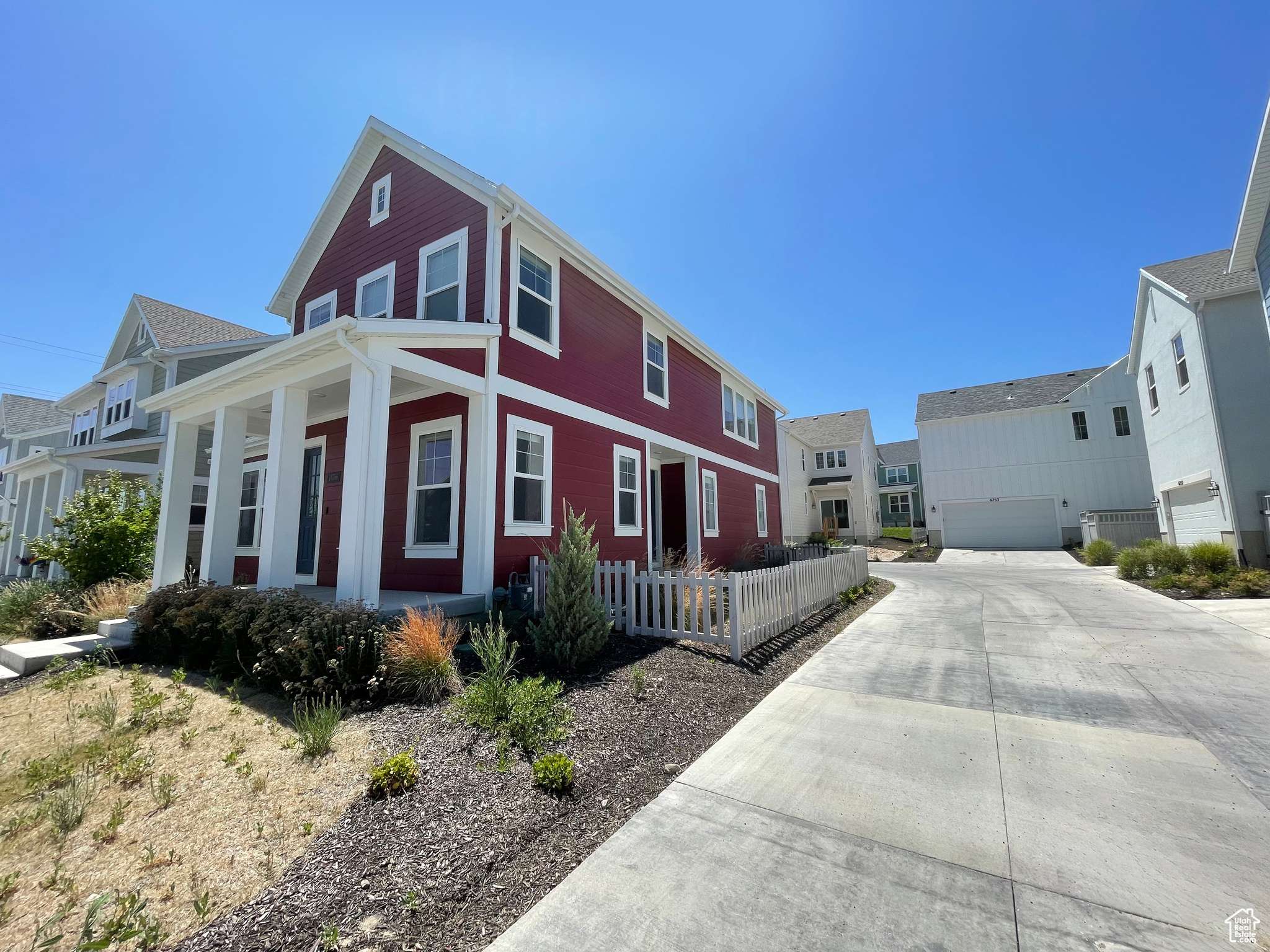 South Jordan, UT 84009,11766 S WATERCOURSE RD