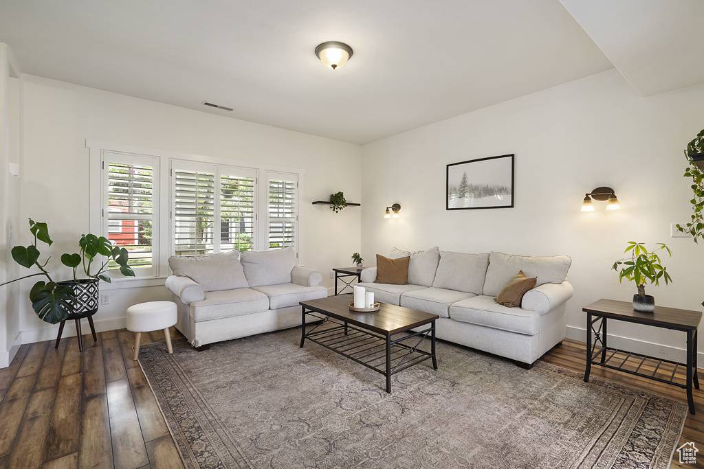 South Jordan, UT 84009,10907 TAHOE WAY