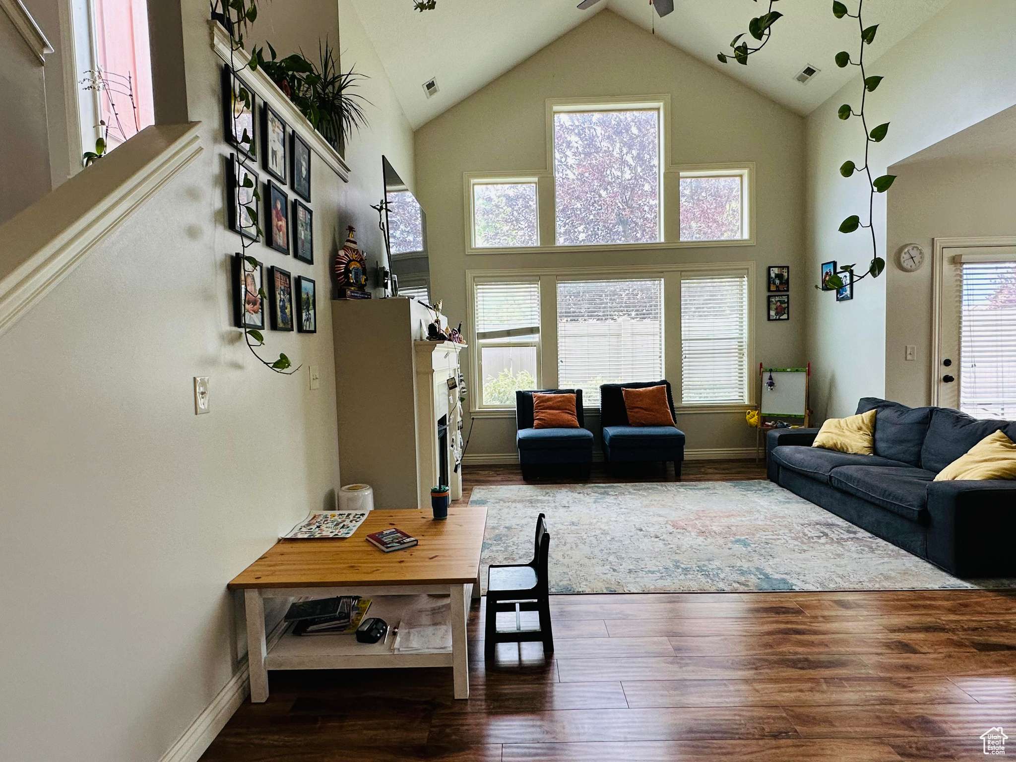 South Jordan, UT 84095,10227 MYSTIC BROOK WAY S