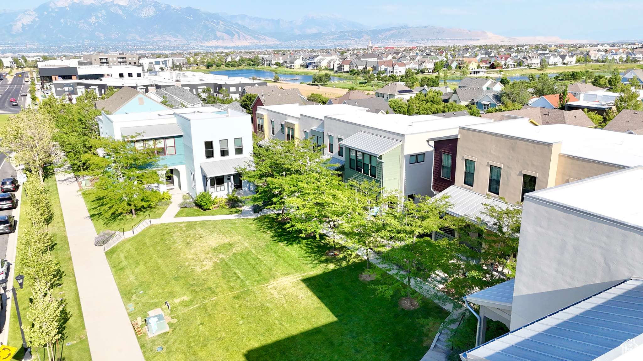 South Jordan, UT 84009,4843 W SOUTH JORDAN PKWY S
