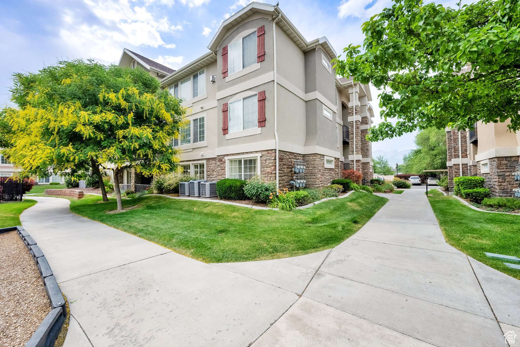 Pleasant Grove, UT 84062,1225 W DALLIN DR #Q102
