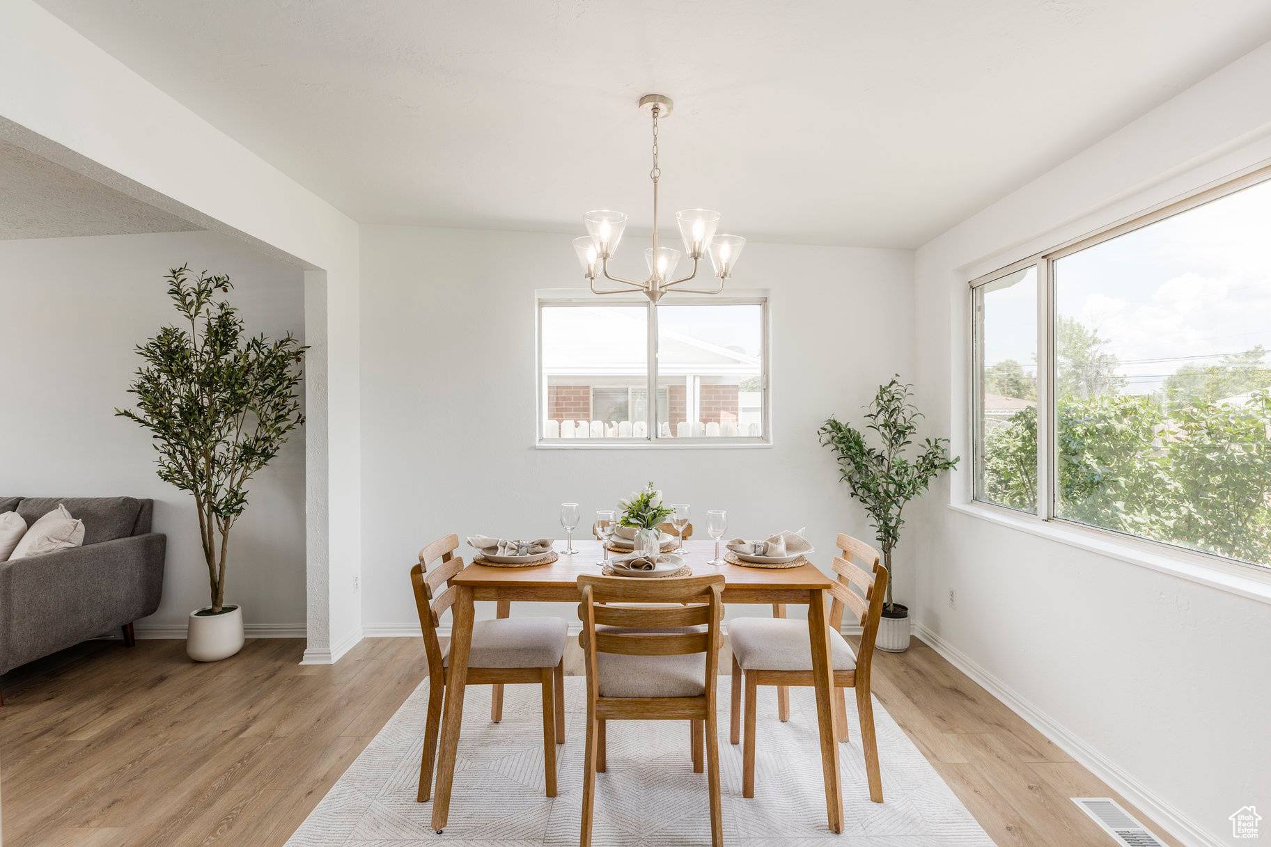 Murray, UT 84123,5655 S 700 W