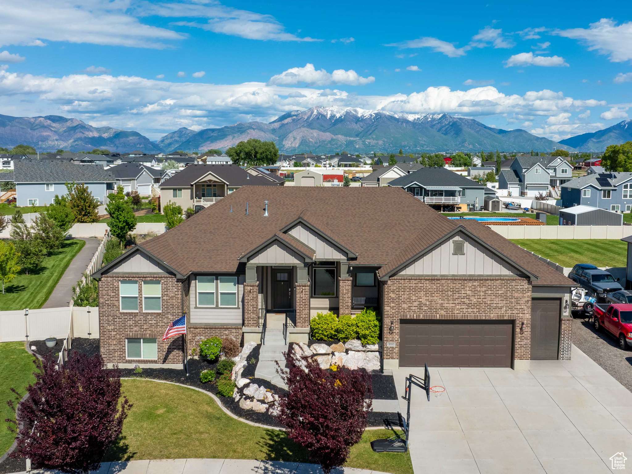 Hooper, UT 84315,3552 S 5250 W #13