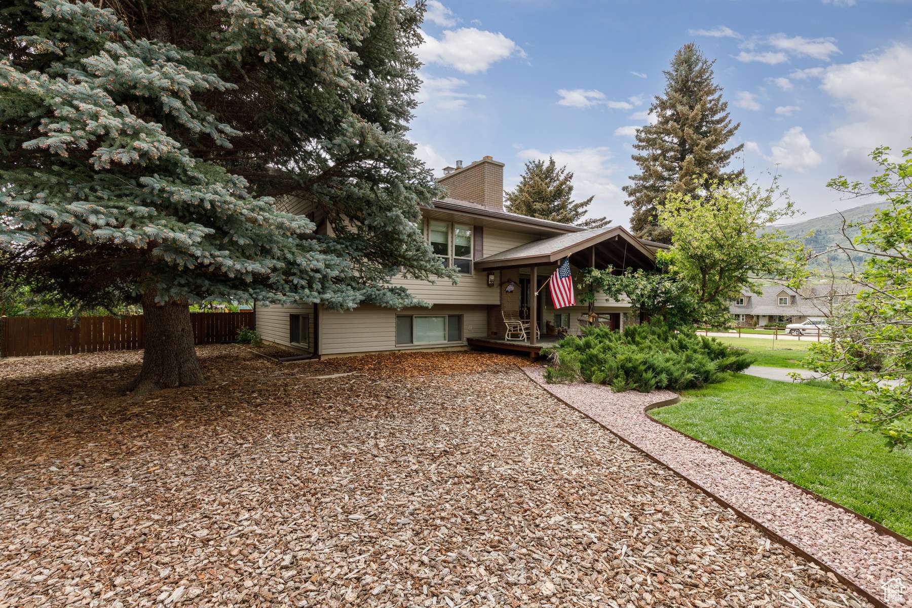 Eden, UT 84310,3250 N RIVER DR