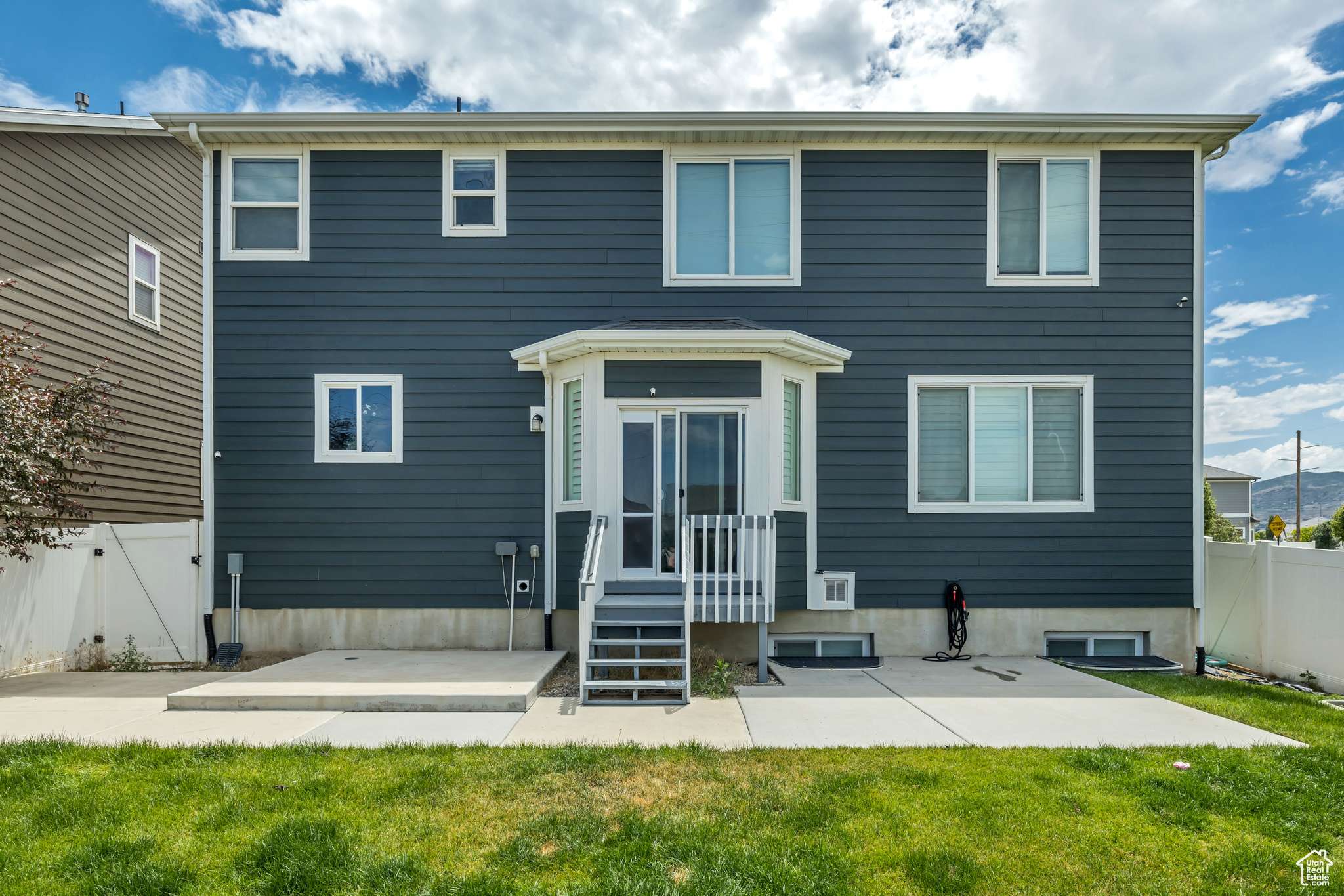 Bluffdale, UT 84065,898 W FREEDOM WAY