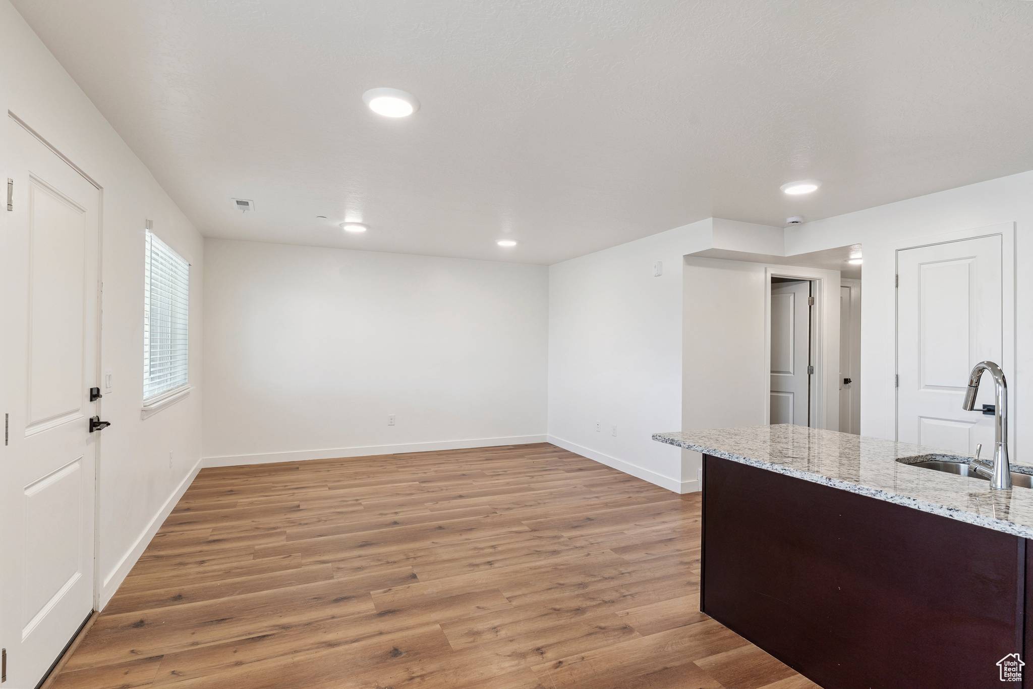 Santaquin, UT 84655,456 W MAIN N