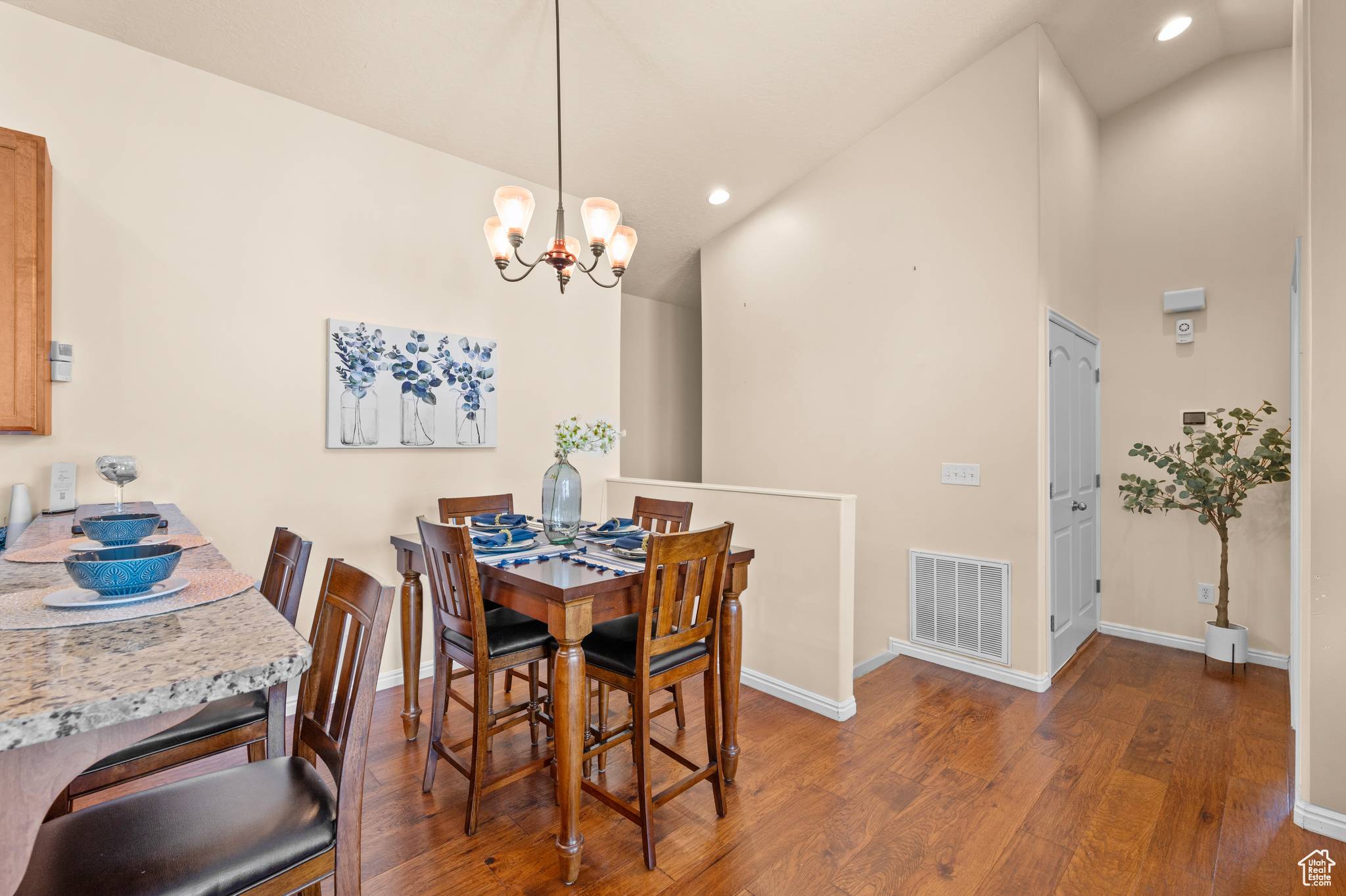 West Jordan, UT 84081,6391 W PASSENGER CT S
