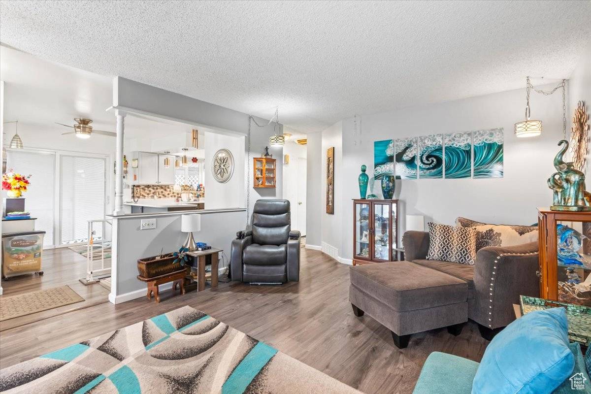 Midvale, UT 84047,8296 S JACKSON ST W