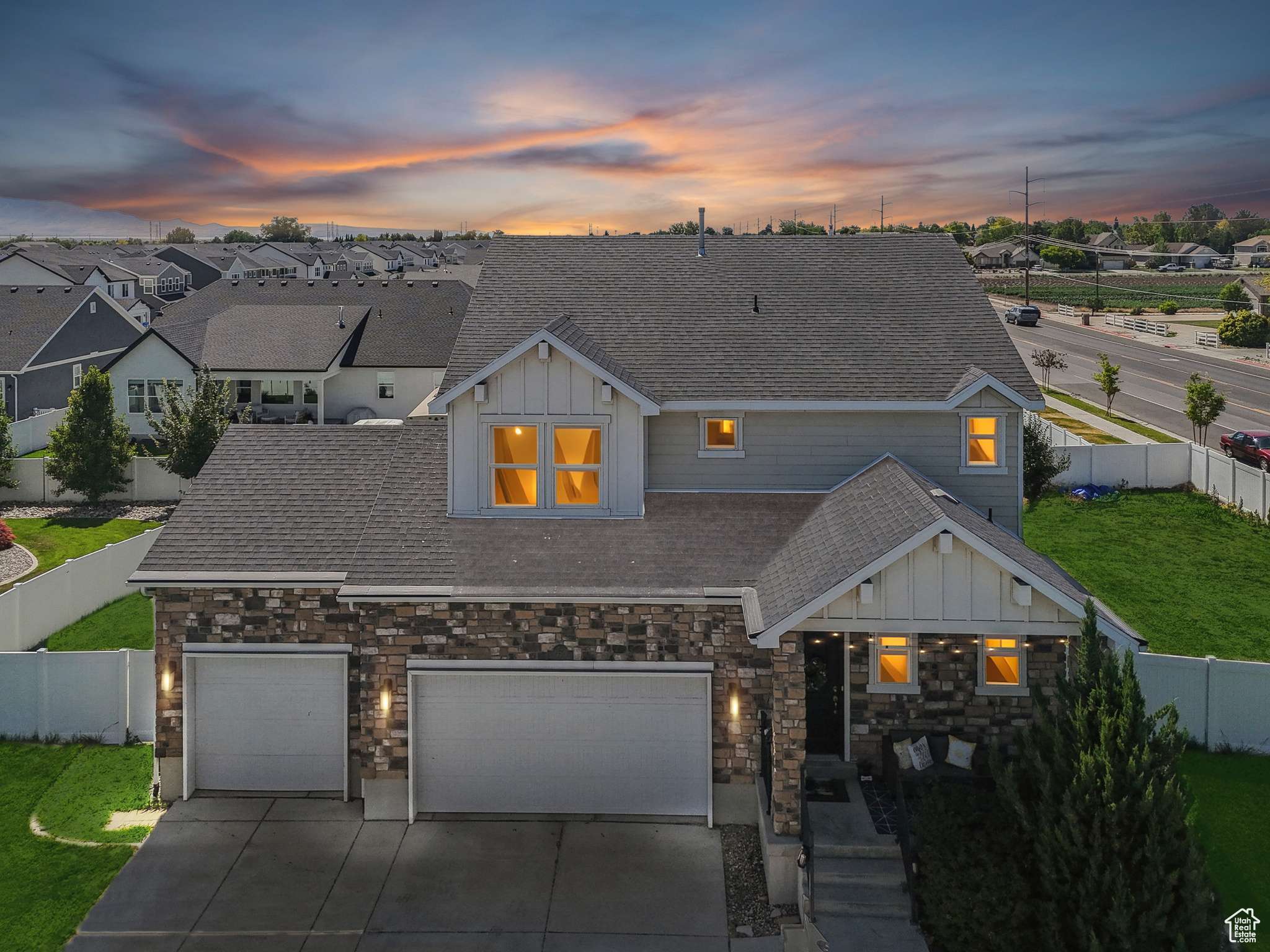Layton, UT 84041,979 N COLD WAY W