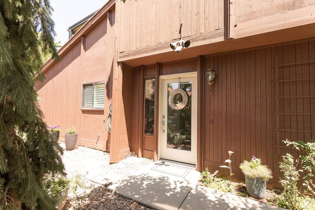 Pleasant View, UT 84414,48 N WHITE BARN DR W