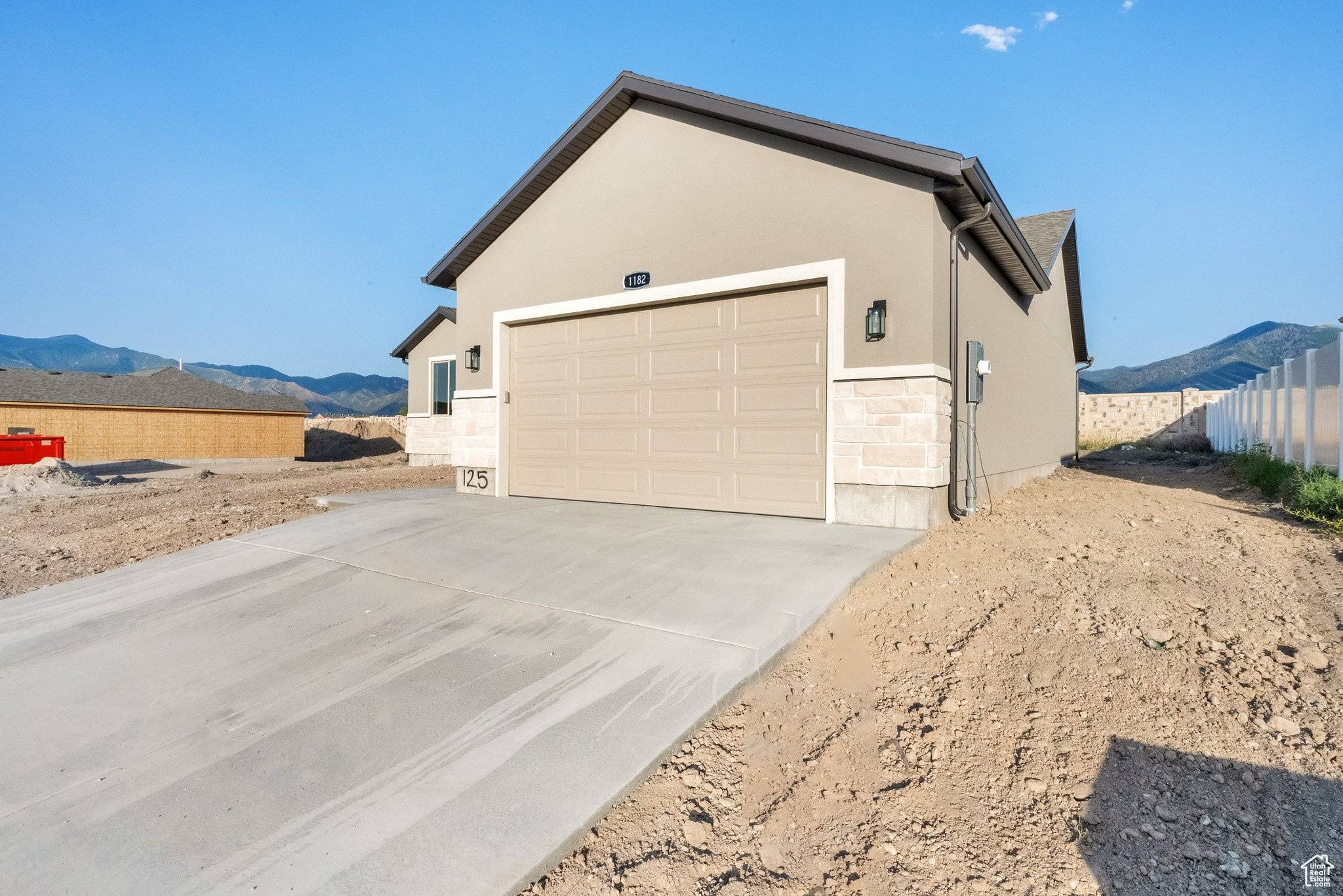 Tooele, UT 84074,1182 N BERRA BLVD