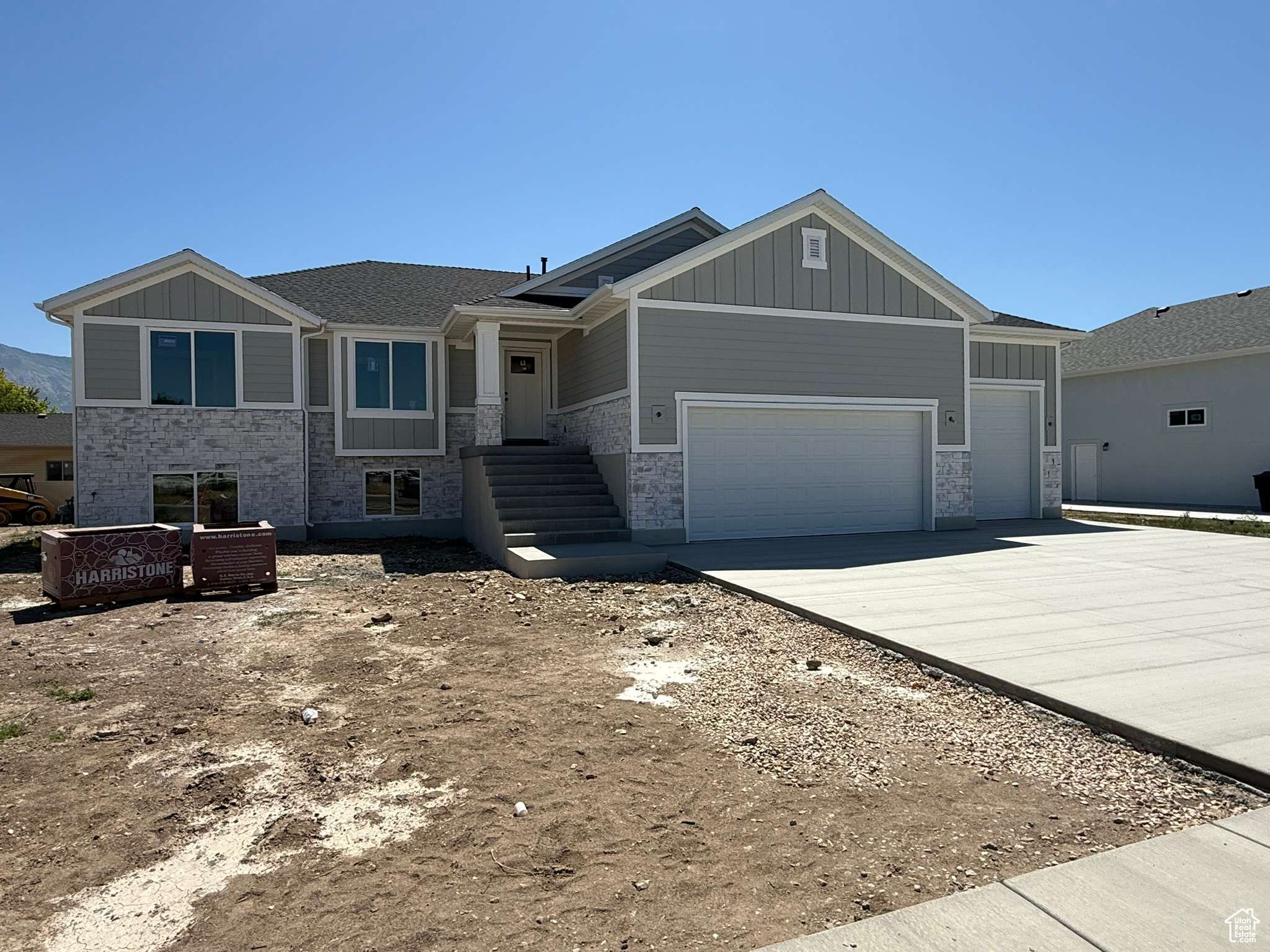 Farr West, UT 84404,3274 N 2500 W