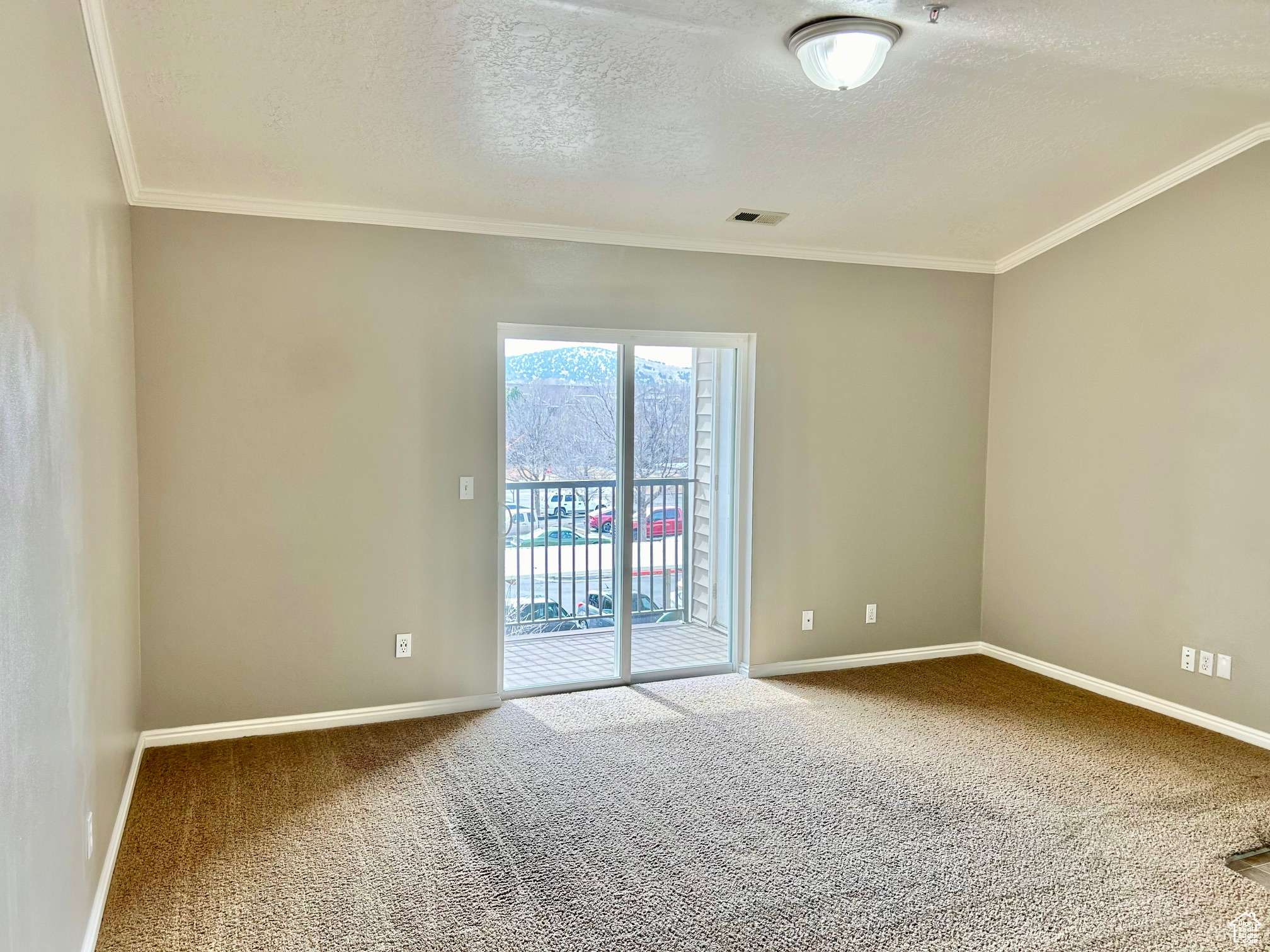 Eagle Mountain, UT 84005,8204 N CEDAR SPRINGS RD E #U-12