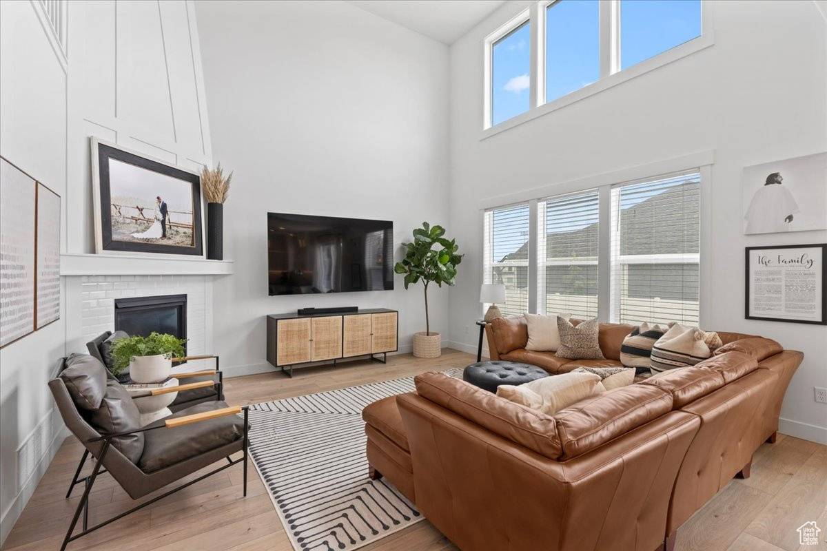 Riverton, UT 84065,13741 S 3870 W
