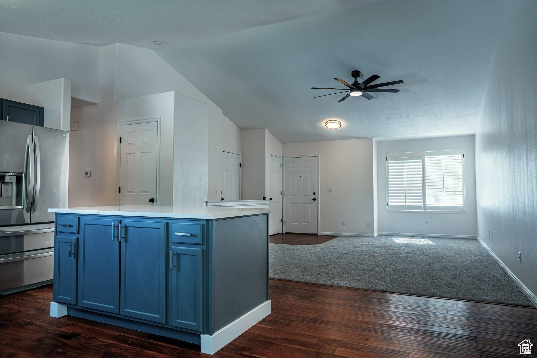 Woods Cross, UT 84087,984 S 925 W
