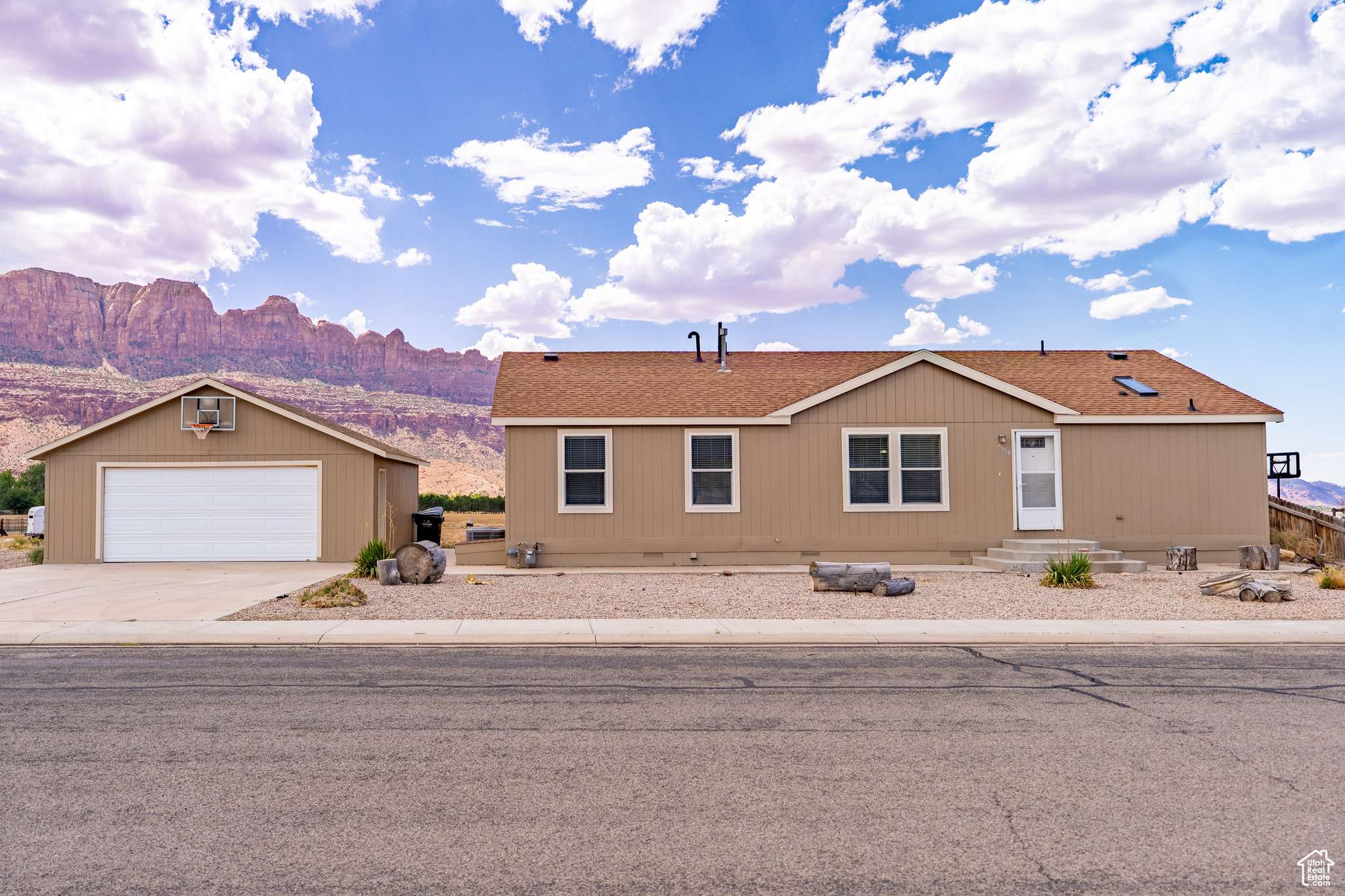 Moab, UT 84532,4568 PUEBLO VERDE DR