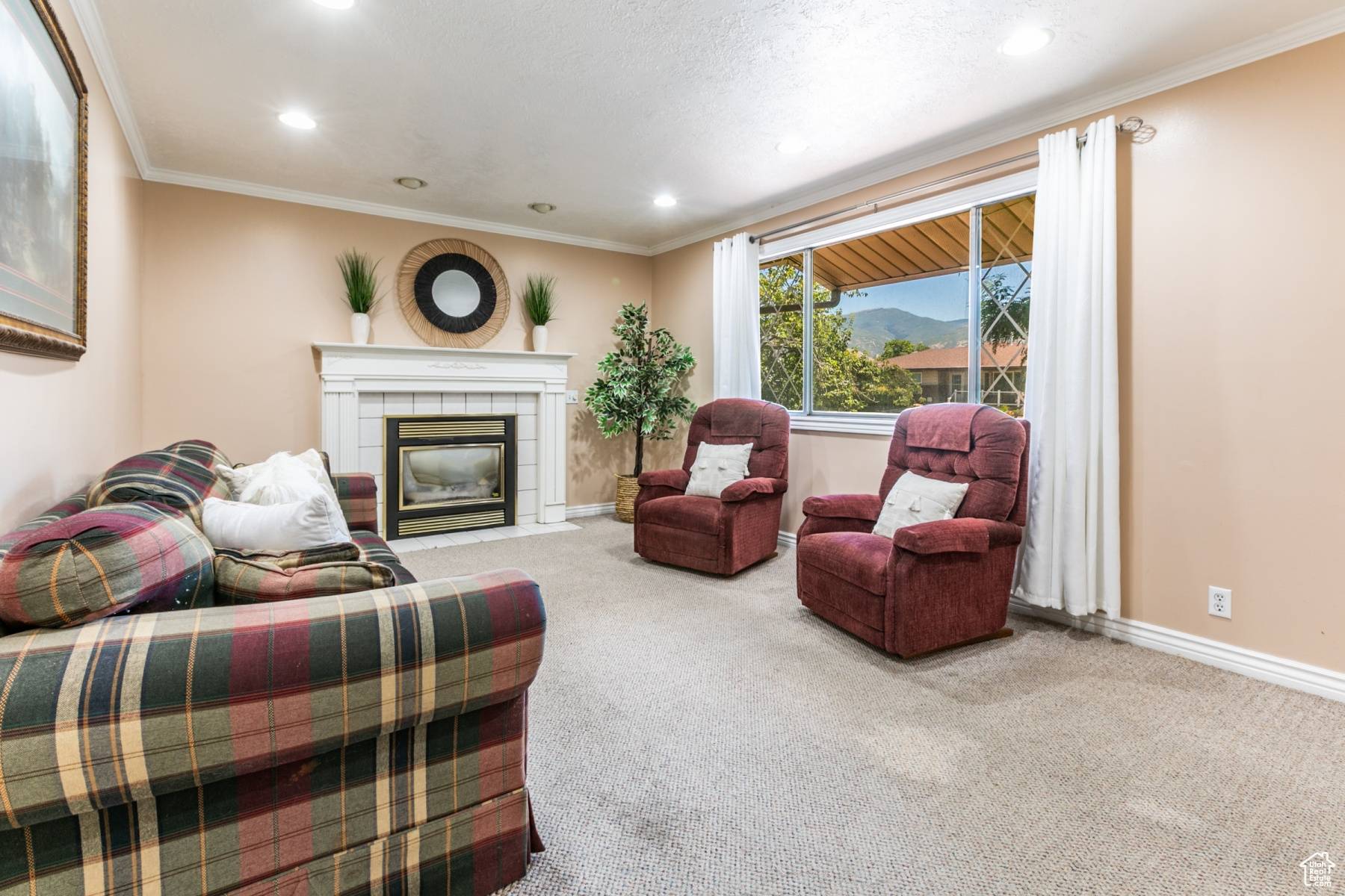 Woods Cross, UT 84087,1844 SORRENTO DR